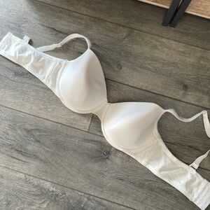 Cacique bra 44DDD ivory bra convertible straps